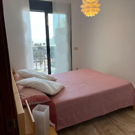 Apartamento, Piscina Y Jardin Апартаменты Амполья